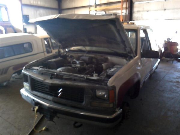 2000 GMC Sierra — vehicle photo 1
