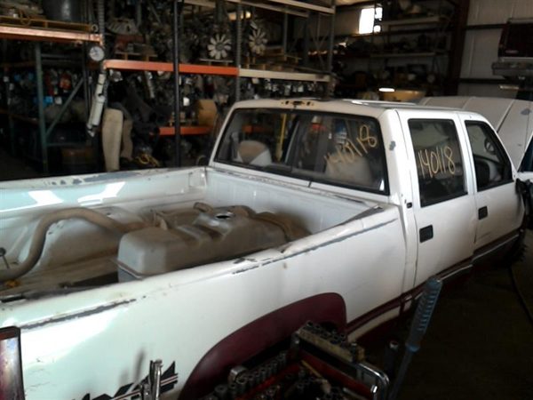 2000 GMC Sierra — vehicle photo 6