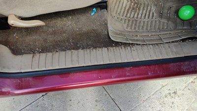 1999-2000 Dodge Durango Passenger Right Lower Kick Trim Panel Oem Tan