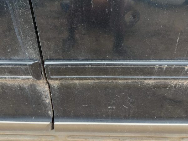 97-02 Ford Expedition Passenger Right Front Upper Moulding From Door Oem Black — photo 6