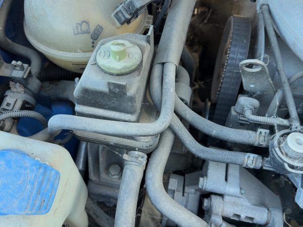 1999-2011 Vw Jetta Power Steering Fluid Remote Reservoir Tank Oem 2.0L — photo 1