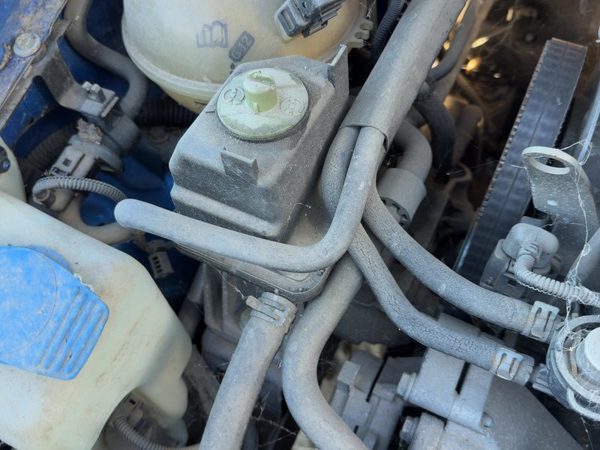 1999-2011 Vw Jetta Power Steering Fluid Remote Reservoir Tank Oem 2.0L — photo 2