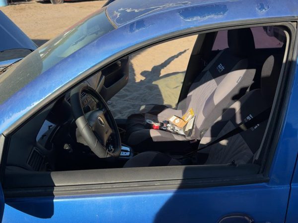 1999-2011 Vw Jetta Driver Left Front Side Window Door Glass Oem Sedan 1J4845201G — photo 3
