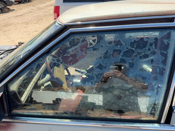 1985-1987 Buick Park Ave Driver Left Front Side Window Door Glass Oem 20478738 — photo 2