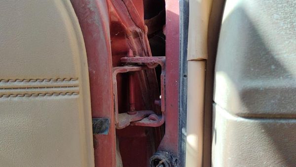 1985-1991 Pontiac Sunbird Driver Left Upper Lower Door Hinge Pair Set Oem — photo 2
