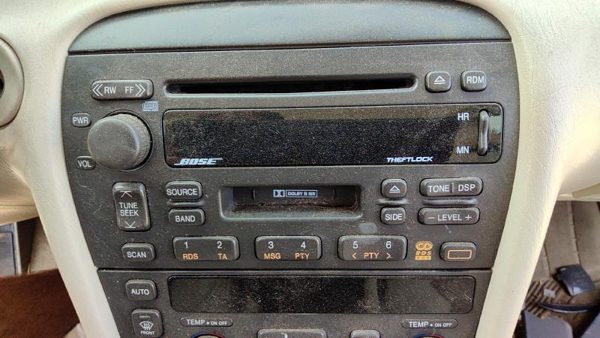 1999 Cadillac Seville Audio & Visual Equip.(radio) — photo 5