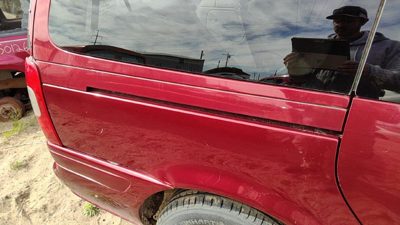 97-05 Chevy Venture Passenger Right Rear Moulding On Quarter Panel Oem Red 72U
