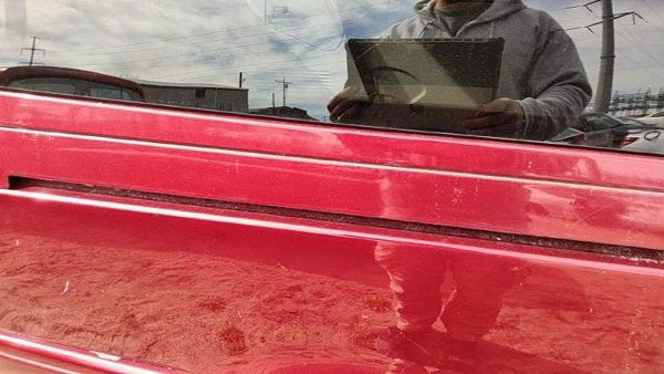 97-05 Chevy Venture Passenger Right Rear Moulding On Quarter Panel Oem Red 72U — photo 3