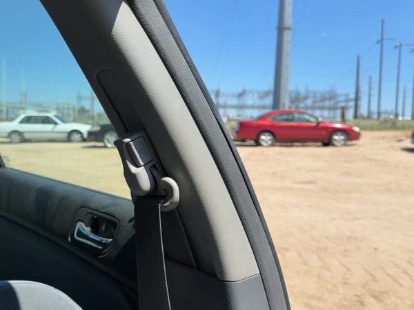 2003-2007 Honda Accord Driver Left B-Pillar Trim Panel Oem — photo 7
