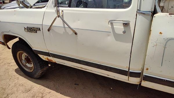 1984 Dodge Ram Front Door LH White — photo 6