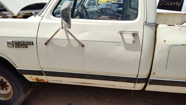 1984 Dodge Ram Front Door LH White — photo 2