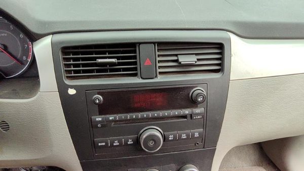 07-09 Grand Vitara Xl-7 Trim Bezel Around Radio Surround Dash Panel Oem Gray — photo 3