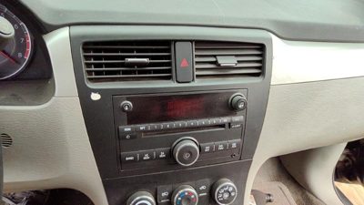 07-09 Grand Vitara Xl-7 Trim Bezel Around Radio Surround Dash Panel Oem Gray