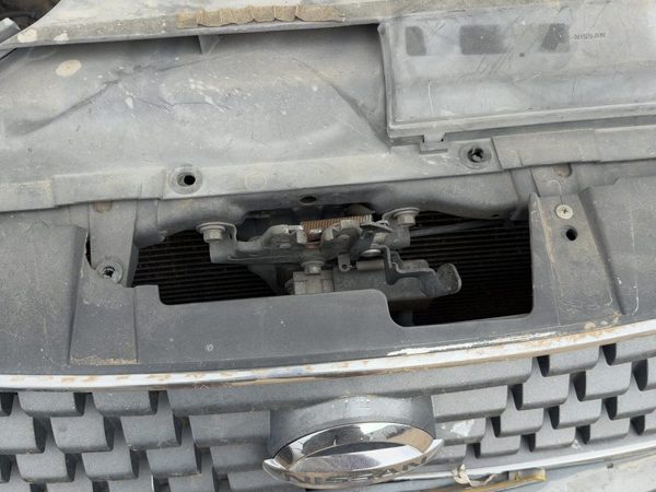 2002-2006 Nissan Altima Hood Latch Assembly With Bracket Oem 62500Zb600 — photo 2