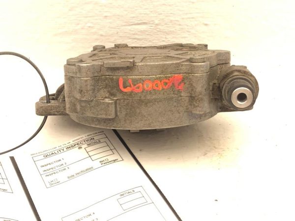2010 Volkswagon Jetta Vacuum Pump 2.0L Diesel Vacumm Pump 03L145100f — photo 3