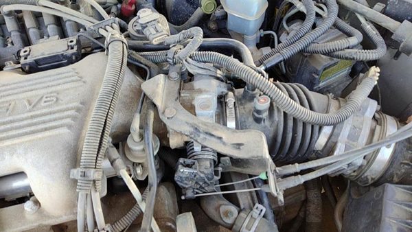 1999 Buick Century Throttle Body Valve Oem With Sensors 3.1L 17113576 — photo 3