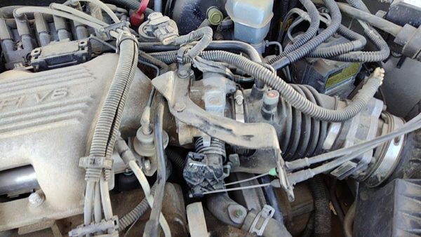 1999 Buick Century Throttle Body Valve Oem With Sensors 3.1L 17113576 — photo 2