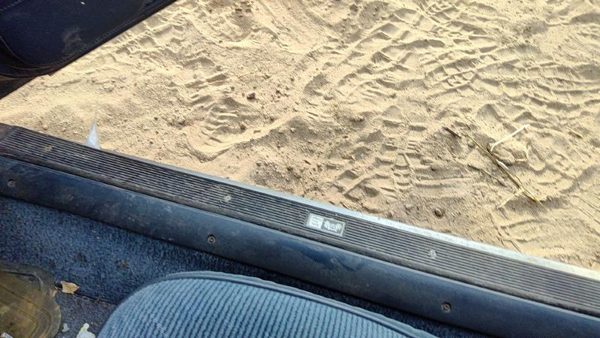 88-91 Olds Cutlass Calais Passenger Right Lower Kick Trim Panel Oem Blue 2 Door — photo 3