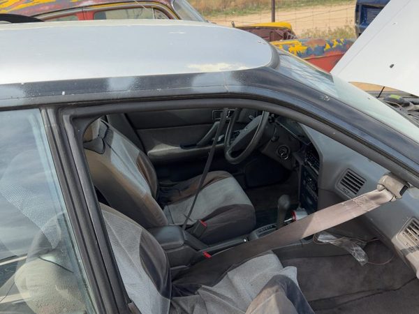 1990 Subaru Legacy Passenger Right Seat Belt Track Assembly Oem Power Slide Gray — photo 3