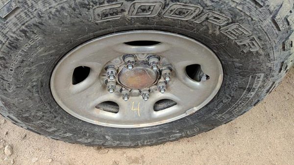 99-10 Chevy Silverado 2500 Hd 16 Steel Wheel Oem 8 Lug Py2 Chrome Rim #4 9595397 — photo 3