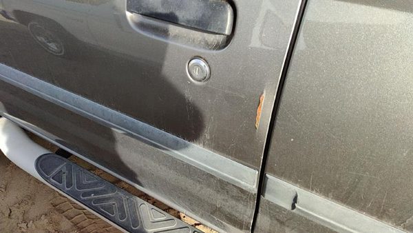 2004 Nissan Xterra Front Door LH Granite KY2 801019Z431 — photo 4