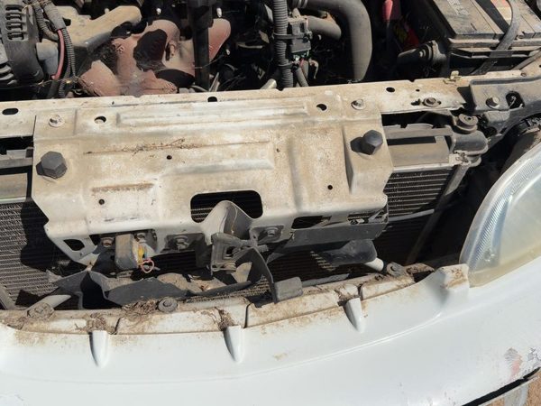 1995-2005 Chevy Cavalier Hood Latch Assembly With Bracket Oem 22641589 — photo 3