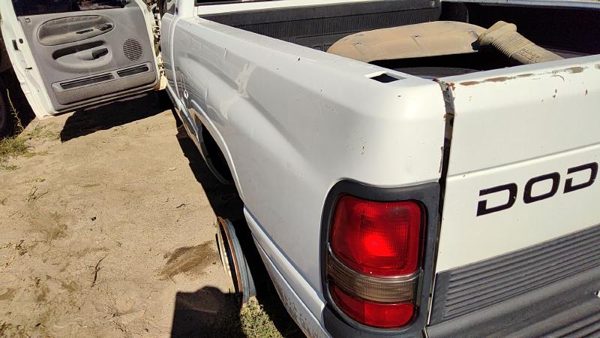 1998 Dodge Ram 1500 Pickup Box/bed Assembly — photo 3