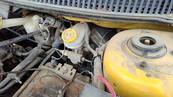 2000-2005 Dodge Neon Power Brake Booster With Master Cylinder Pair Set Oem — photo 2