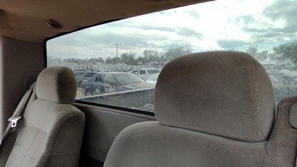 2001 Chevy Silverado 2500 Pair Of Front Headrests Oem Left Right Set Seat — photo 2
