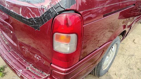 1997-2004 Chevy Venture Passenger Right Tail Light Brake Lamp Oem Rear 19206746 — photo 2