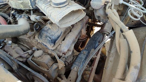 1983-1986 Gmc Sierra C3500 Driver Left Exhaust Manifold Assembly Oem 5.7L — photo 1