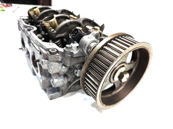 2000-2004 Subaru Legacy Driver Left Cylinder Head Assembly Oem 2.5L 11039Ab541 — photo 10