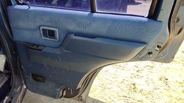 93-95 Nissan Pathfinder Passenger Right Rear Inside Door Trim Panel Back Blue — photo 2