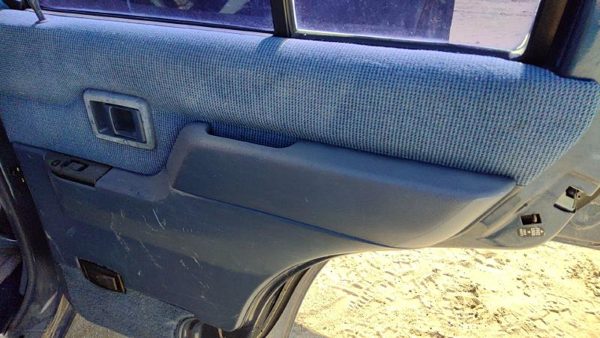 93-95 Nissan Pathfinder Passenger Right Rear Inside Door Trim Panel Back Blue — photo 3