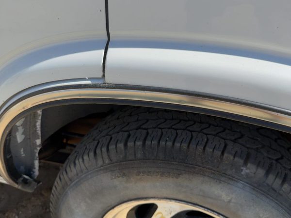 1998-2001 Chevy S10 Blazer Driver Left Rear Wheel Flare Moulding Oem Back — photo 4