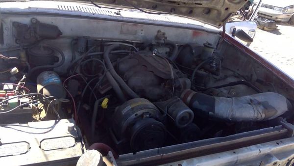 1985 Toyota Pickup — vehicle photo 2