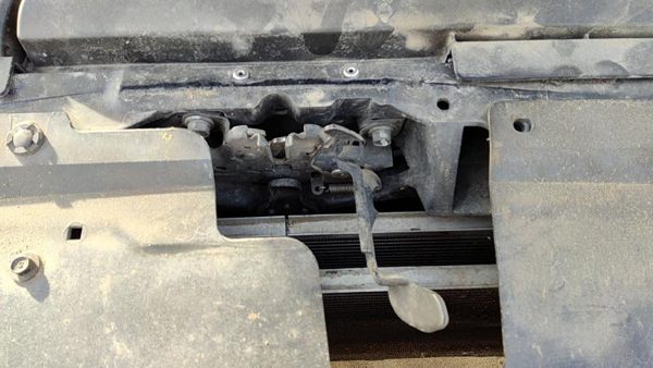 2007-2009 Nissan Altima Hood Latch Assembly With Bracket Oem 62500Ja000 — photo 1