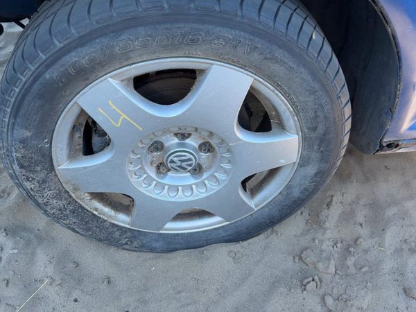 1999-2011 Vw Jetta 16" Aluminum Wheel Oem Factory 6 Spoke Rim #4 16X6-1/2 — photo 1