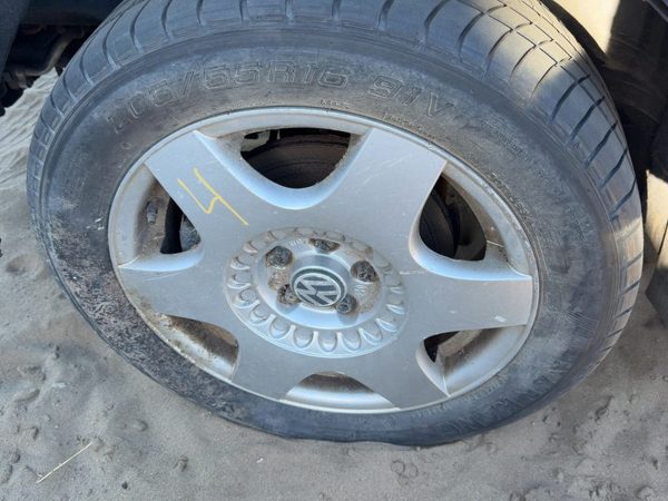 1999-2011 Vw Jetta 16" Aluminum Wheel Oem Factory 6 Spoke Rim #4 16X6-1/2 — photo 4