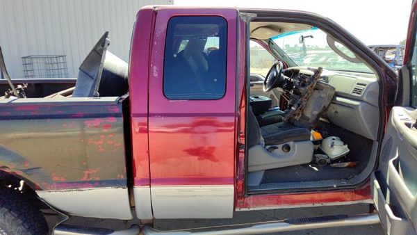 2003 Ford F250 Sd Pickup Rear Door RH Maroon — photo 1
