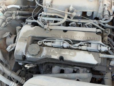 1999-2001 Mazda Protege Dx Valve Cover Oem 1.6L Zl0110210A