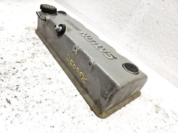1997 Saturn Sl1 Valve Cover — photo 5