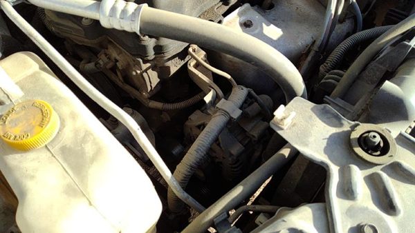 00-06 Nissan Sentra Mount Bracket Set For Alternator Oem — photo 1
