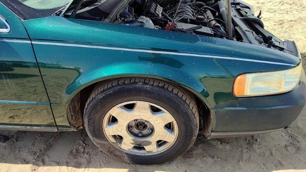 1999 Cadillac Seville Fender RH Green — photo 3