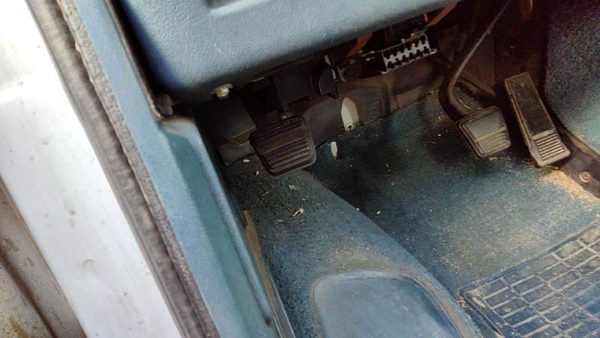 1985-1994 Gmc Safari Parking Brake Pedal Assembly Oem Complete Emergency Unit — photo 1