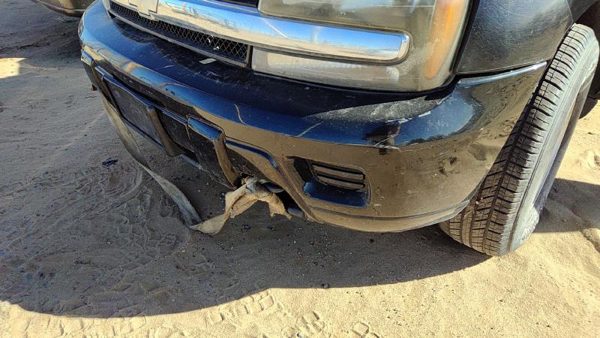 2002-2008 Chevy Trail Blazer Front Bumper Cover Assembly Oem Black 41U 15174444 — photo 2