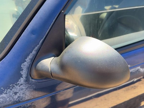 2001-2004 Chrysler Pt Cruiser Driver Left Power Side Mirror Door Mounted Oem — photo 1