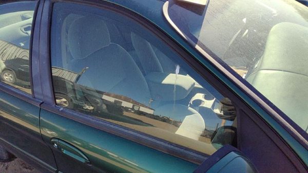 1996-2007 Ford Taurus Passenger Right Front Side Window Door Glass Oem — photo 2