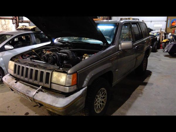 1995 Jeep Grand Cherokee — vehicle photo 3
