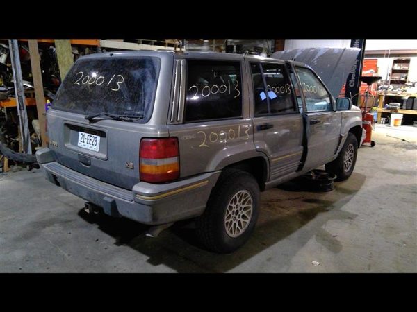 1995 Jeep Grand Cherokee — vehicle photo 7